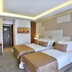 Grand Sagcanlar