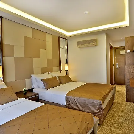 Hotel Grand Sagcanlar 3*