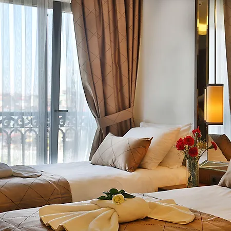 Hotel Grand Sagcanlar 3*