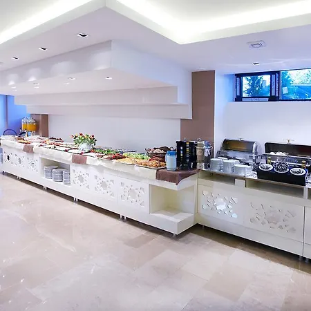 Отель Grand Sagcanlar 3*